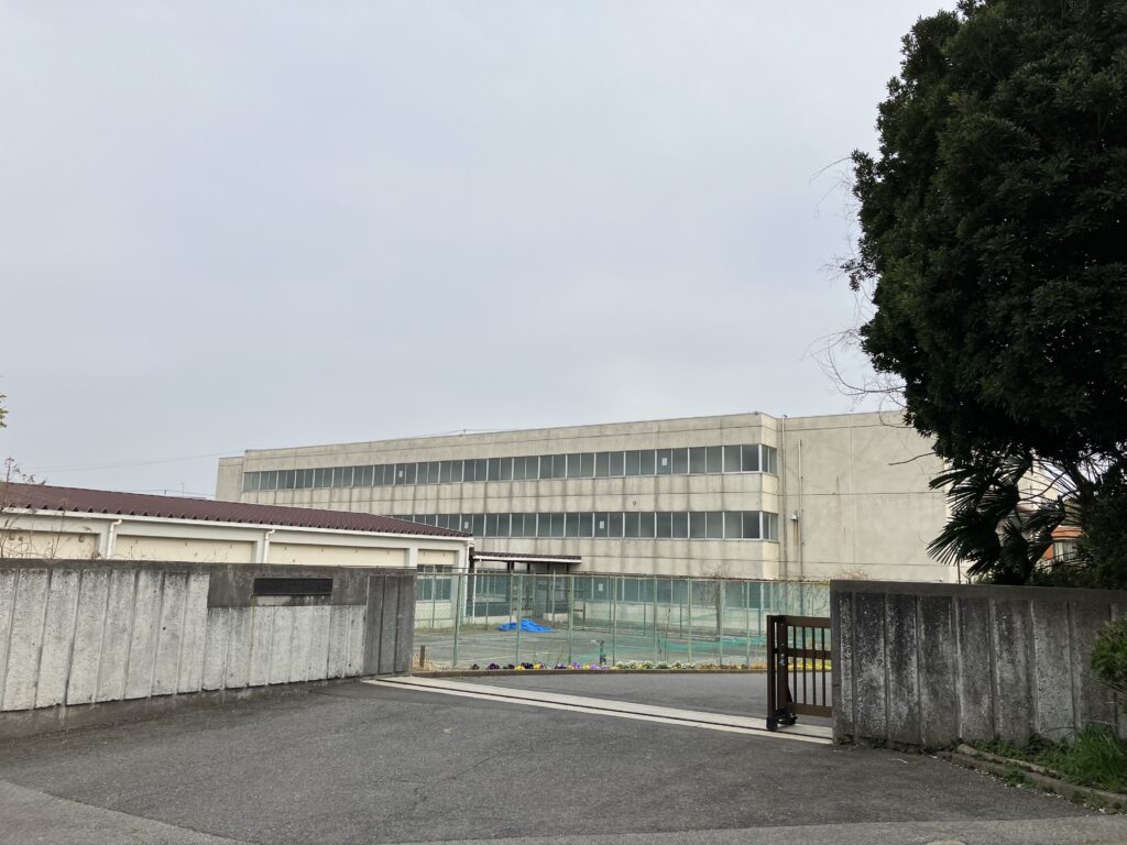 佐倉市立西志津中学校トイレ改修電気設備工事