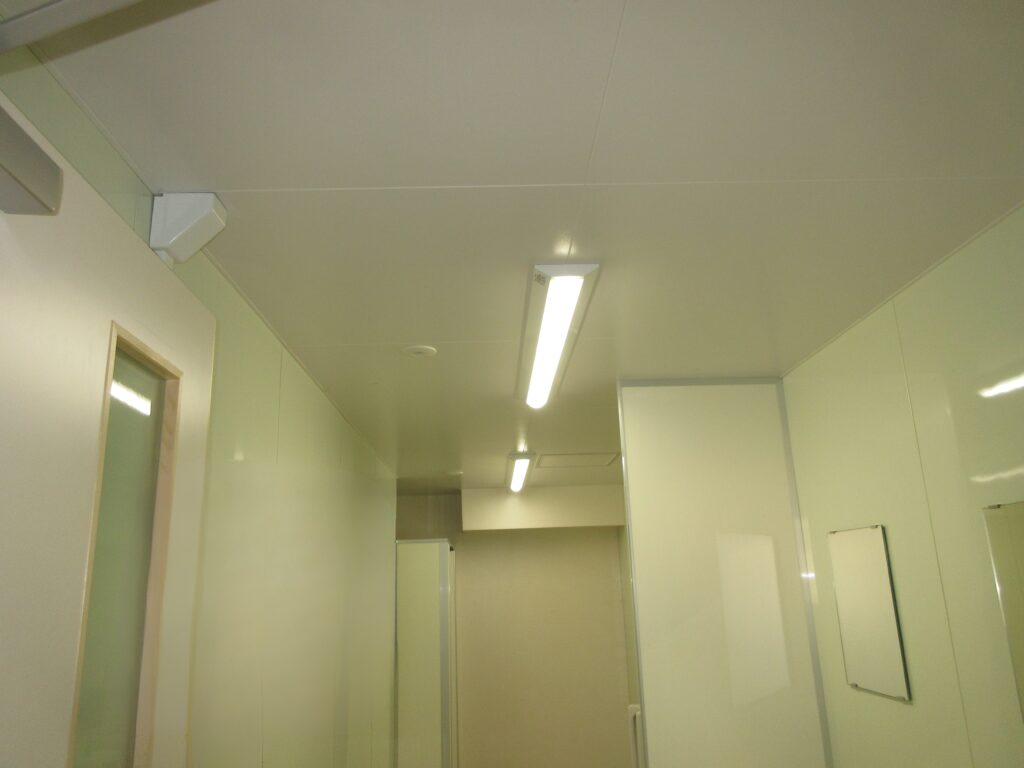 佐倉市立志津中学校トイレ改修電気設備工事