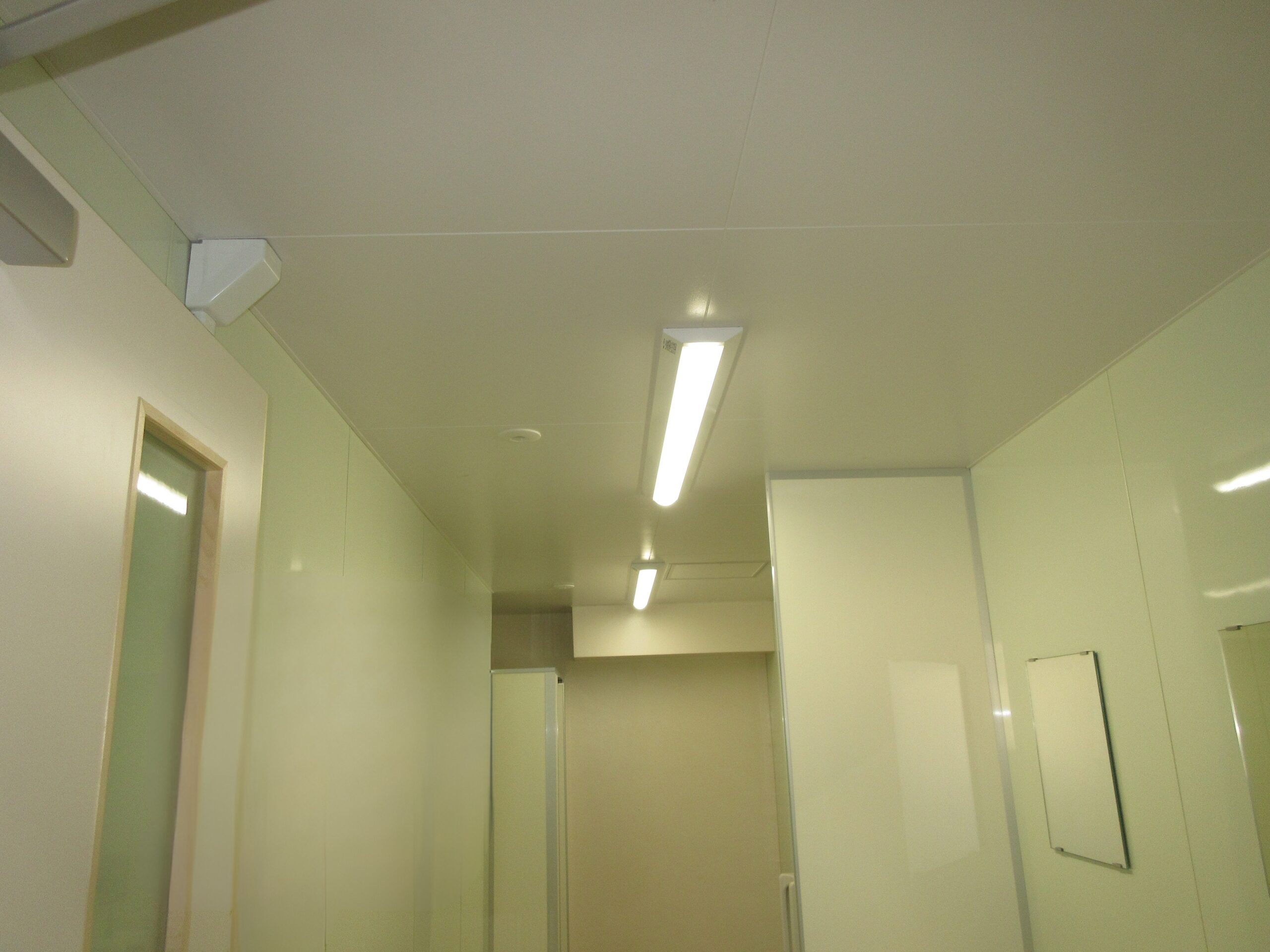 佐倉市立志津中学校トイレ改修電気設備工事